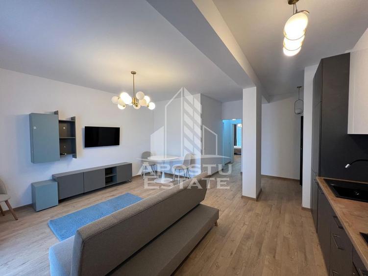 Apartament cu 2 camere semidecomandat, mobilat în Torontalului