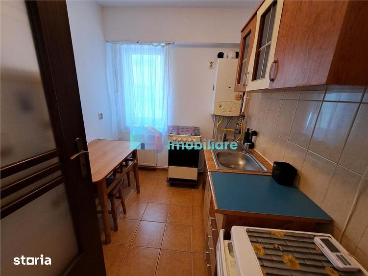Garsoniera bloc nou Colegiul Alimentar zona Zamca - 7