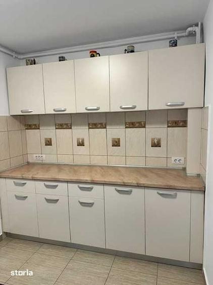 Inchiriez apartament 3 camere - 8