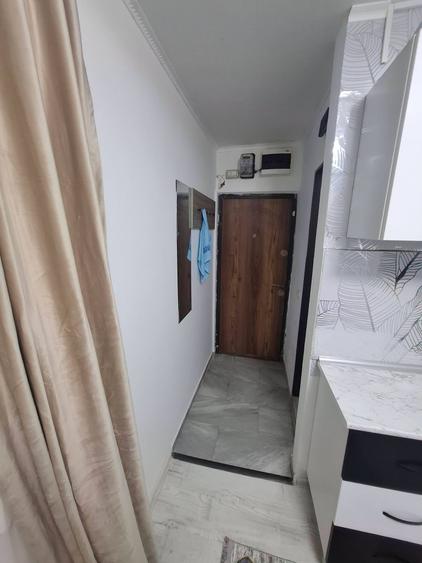 Garsonieră semidecomandată în Inel II