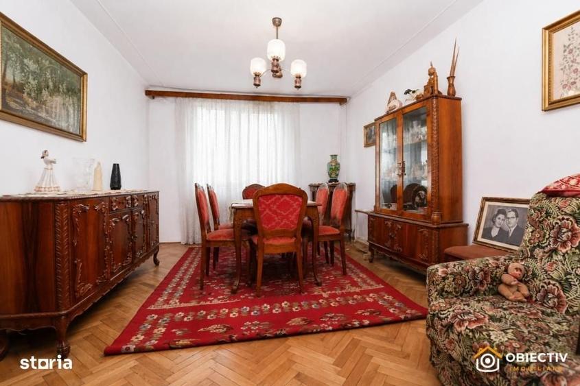 Apartament cu 3 camere decomandat în Dărmănești