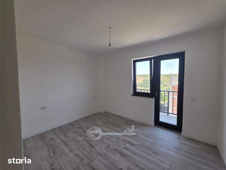 Apartament cu 2 camere decomandat în Rediu