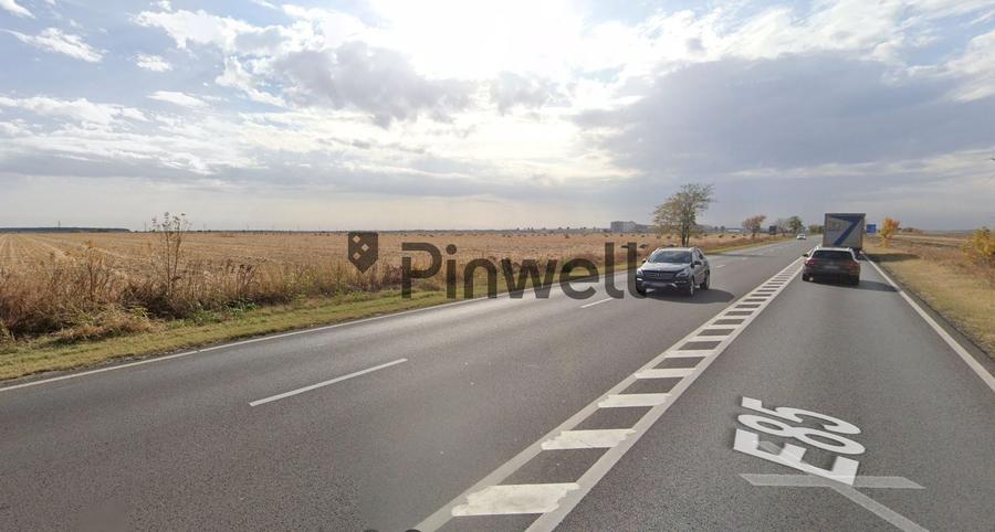 Teren agricol de 115349 mp, în Sinești