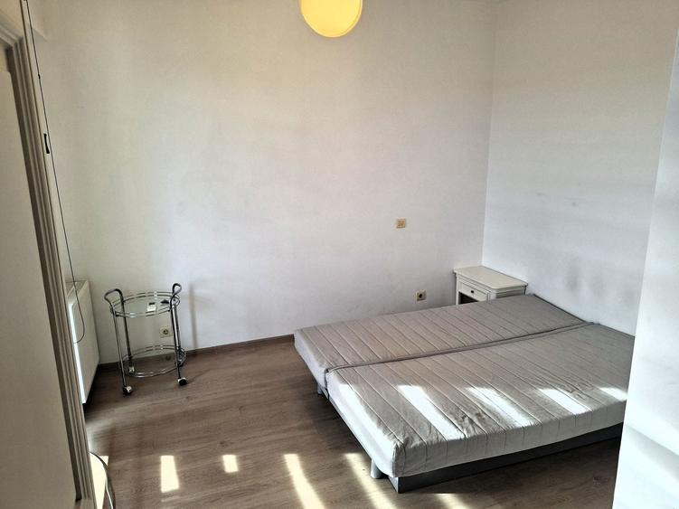 Apartament cu 2 camere decomandat în Calea Călărașilor