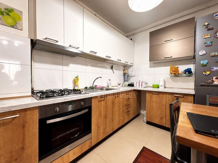 Apartament cu 2 camere semidecomandat în Iris