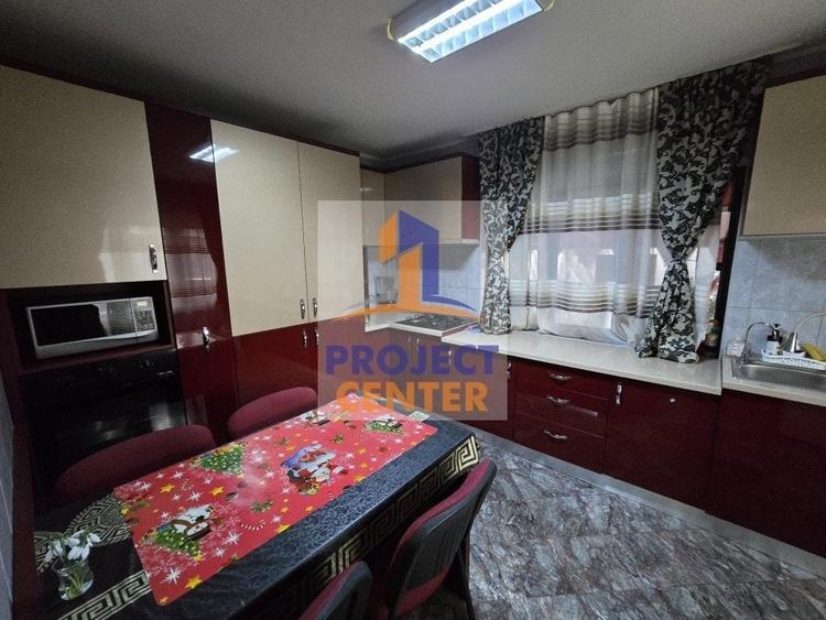 Casă cu Teren 585 Mp în Central