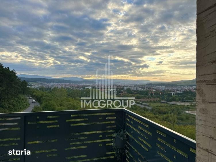 Apartament cu 3 camere decomandat în Florești