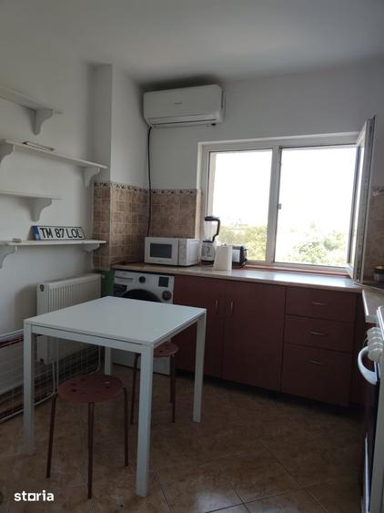 Garsoniera moderna Titan Diham bd. Basarabia bloc mixt 1980 - 13