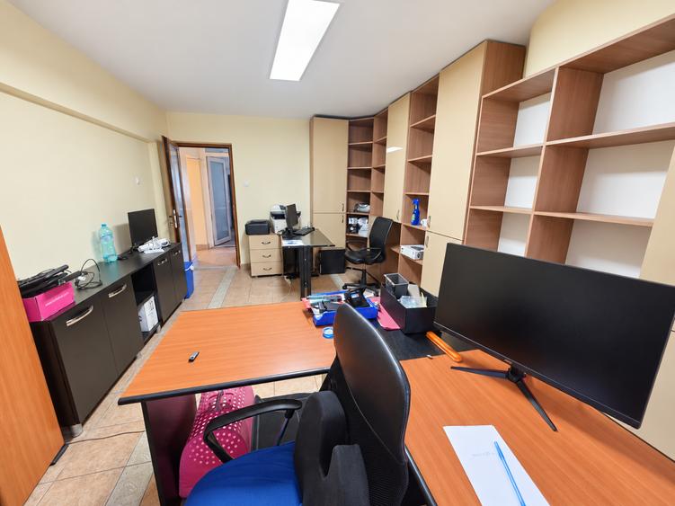 Apartament cu 2 camere decomandat în Calea Călărașilor