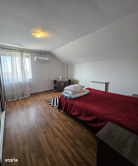 Apartament cu 3 camere decomandat în Iosia