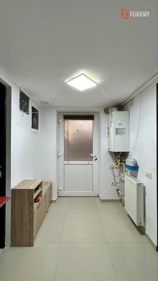 Casă individuală cu 4 camere cu Canalizare în Elisabetin