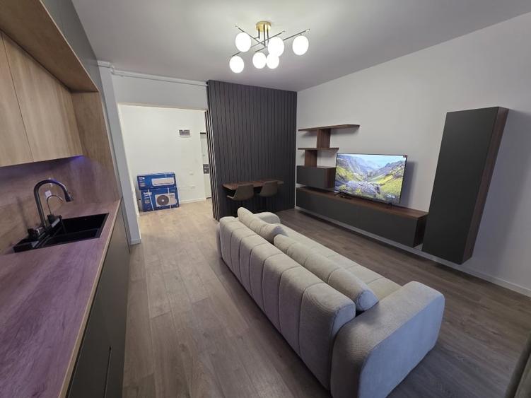 Apartament cu 2 camere decomandat, mobilat în Aviației