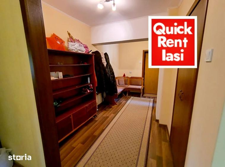 Apartament cu 5 camere decomandat în Podu Roș