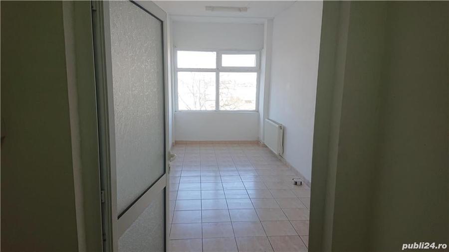 Spațiu comercial, de 1,794 mp, în Central