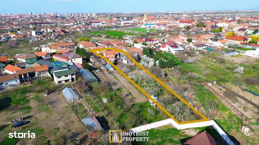 Teren de 1500 mp, în Aradul Nou
