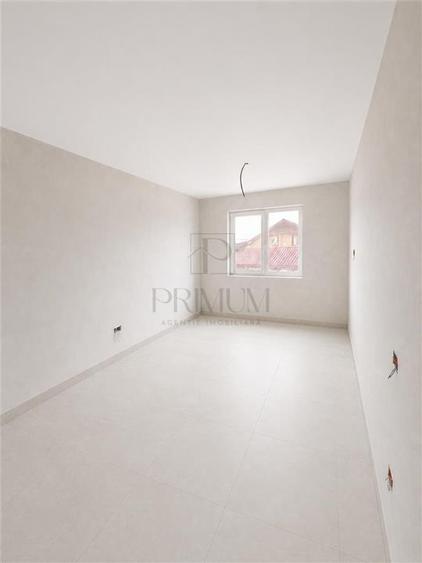 Apartament cu 2 camere semidecomandat în Chișoda