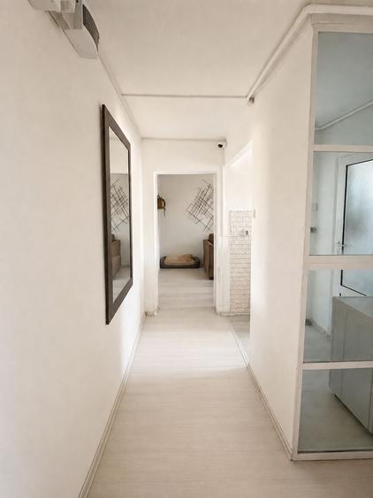 Apartament cu 3 camere decomandat în Griviței