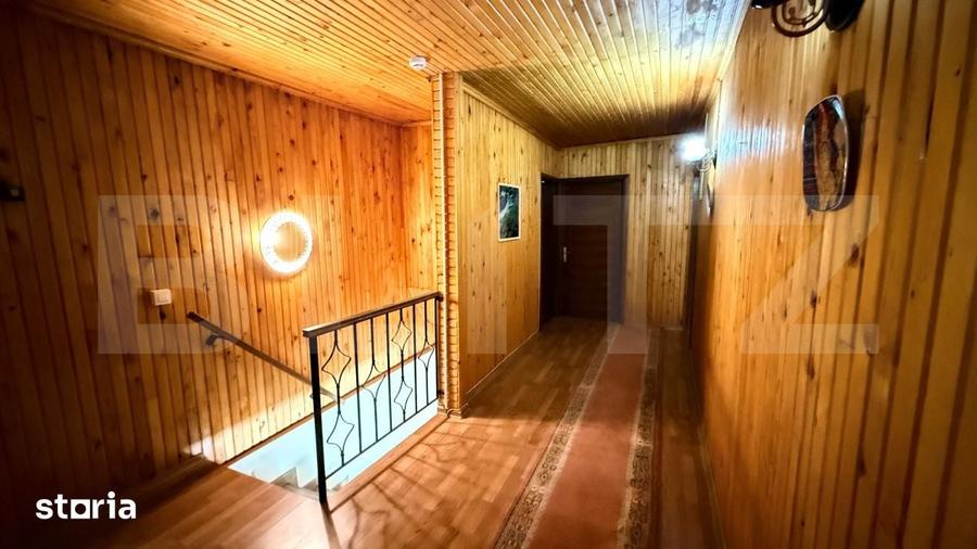 Casă cu 6 camere cu Teren 1108 Mp în Tătărani