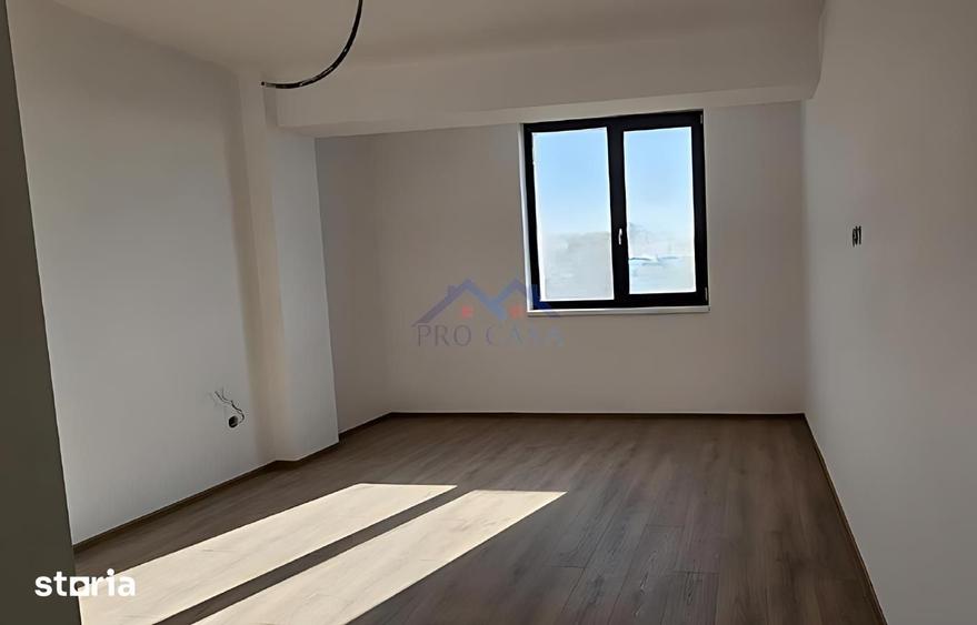 Apartament cu 3 camere în Cetate