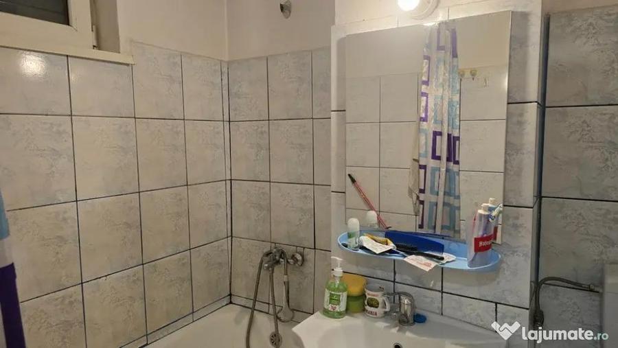 Apartament cu 2 camere semidecomandat în Bălcescu