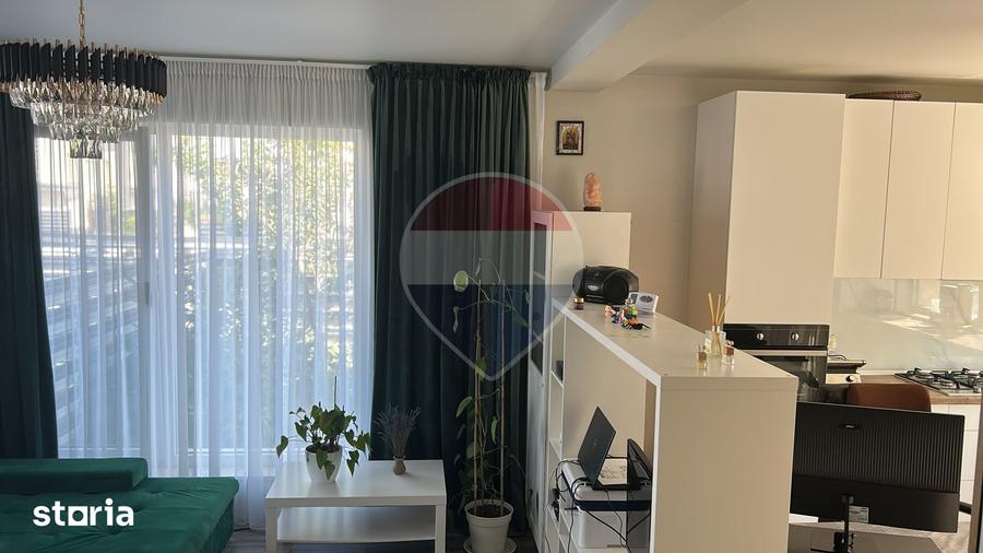 Casă cu 4 camere cu Teren 450 Mp în Corbeanca