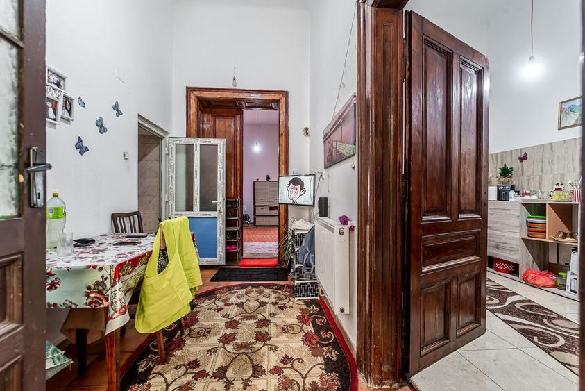 Apartament cu 2 camere semidecomandat în Central