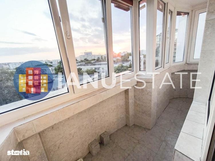 Apartament cu 3 camere semidecomandat, mobilat în Mihai Bravu