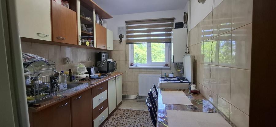 Apartament cu 3 camere decomandat în Tomis Nord