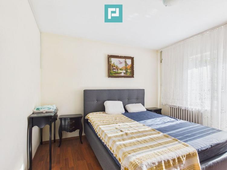 Apartament cu 3 camere decomandat, mobilat în Decebal
