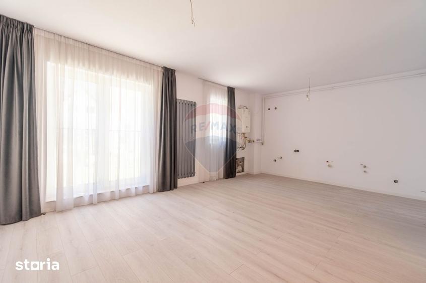 Apartament cu 3 camere semidecomandat în Florești — fotografia 2