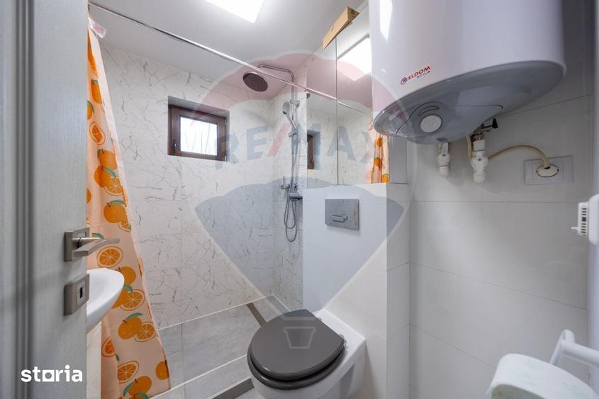 Casă cu 5 camere cu Teren 500 Mp în Central
