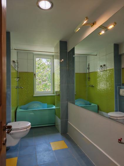 Apartament cu 3 camere decomandat în Ultracentral