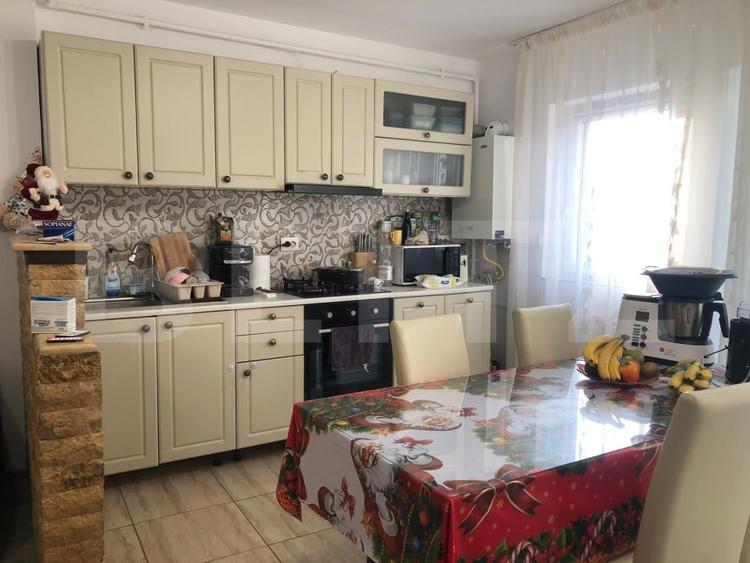 Apartament cu 2 camere, balcon inchis, parcare, expunere sudica, zona Terra - 2