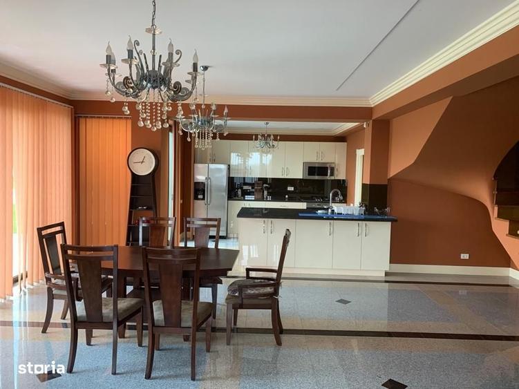 Casă cu 4 camere cu Teren 2500 Mp în Izvorani
