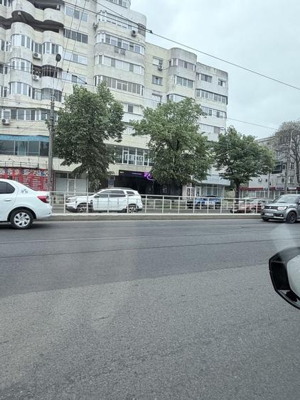 Spațiu comercial, de 100 mp, în Exterior Vest