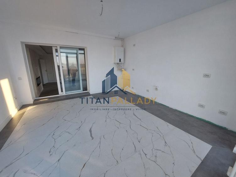 Penthouse cu 4 camere decomandat în Theodor Pallady