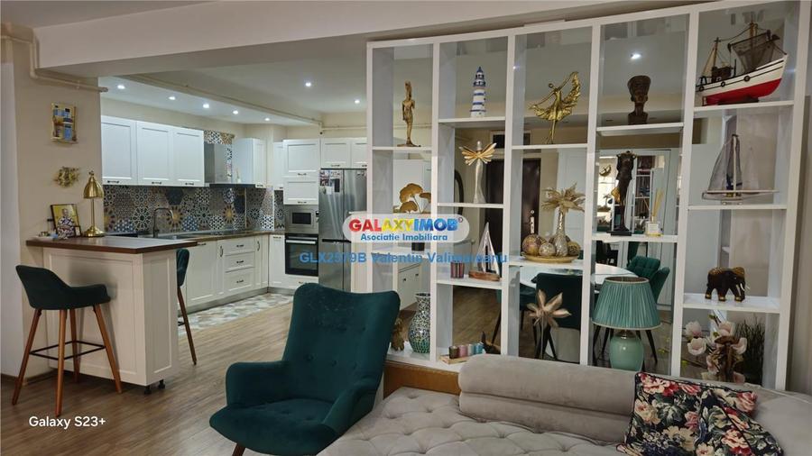 Apartament cu 3 camere decomandat, mobilat în Est