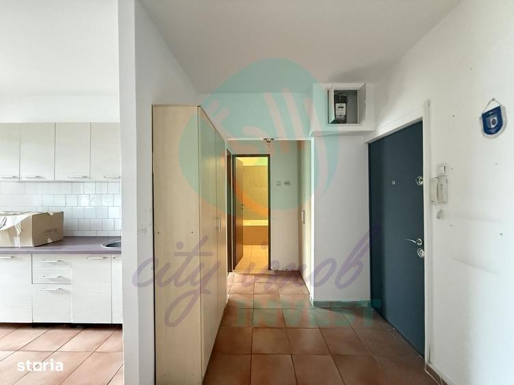 Apartament cu 2 camere decomandat în Basarabia