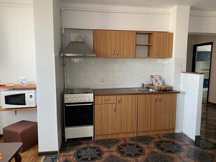 Apartament cu 2 camere decomandat în Mărăști
