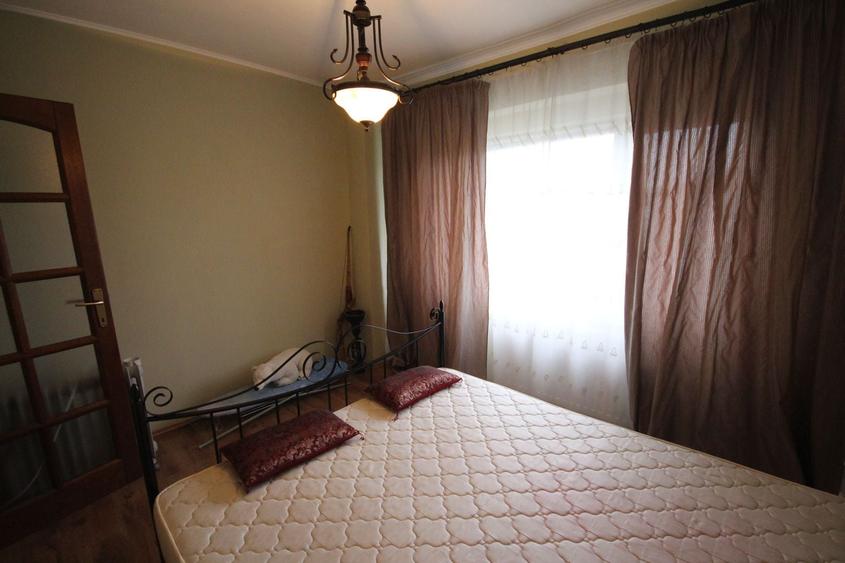 Apartament cu 3 camere decomandat, mobilat în Circumvalațiunii
