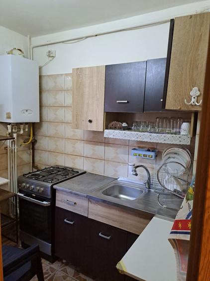 Apartament cu 2 camere semidecomandat în Dărmănești