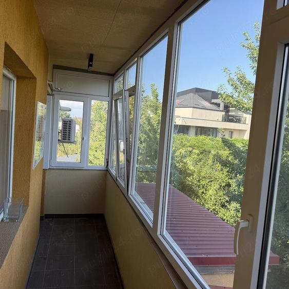 Apartament cu 3 camere decomandat în Chiajna