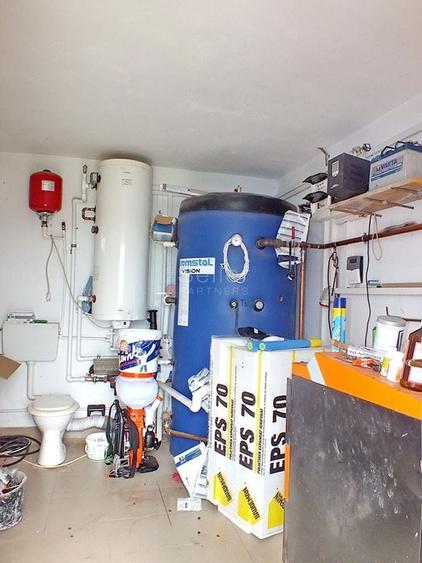 Casă individuală cu 5 camere cu Teren 1000 Mp în Stupini