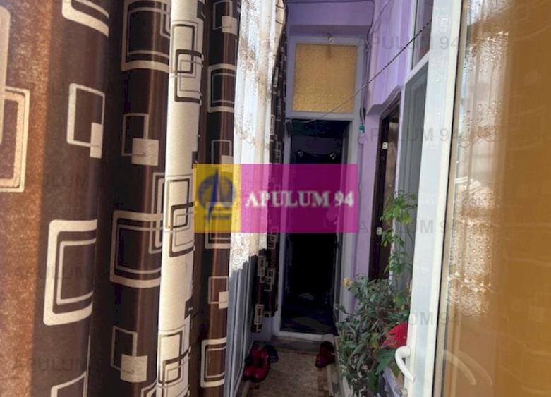 Apartament cu 2 camere semidecomandat în Universitate