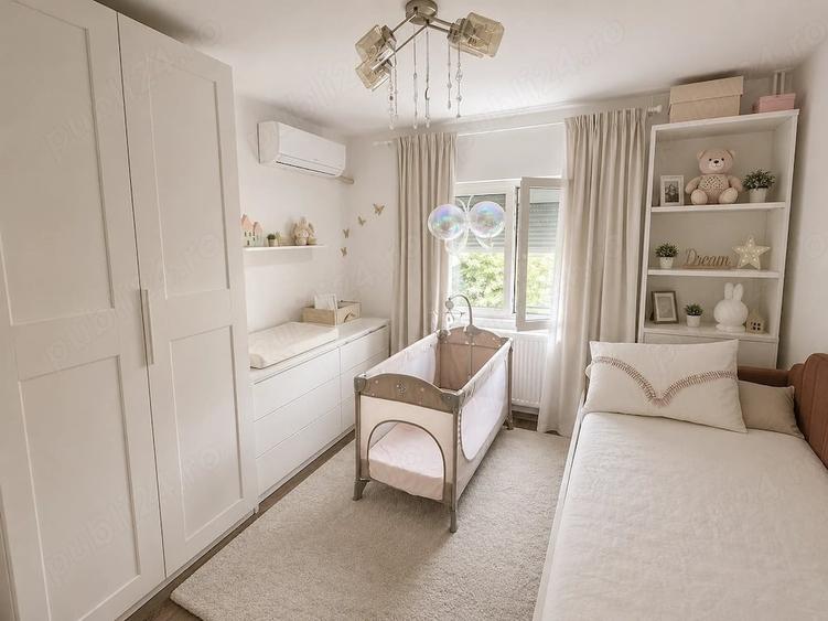 Apartament cu 4 camere decomandat în Vitan
