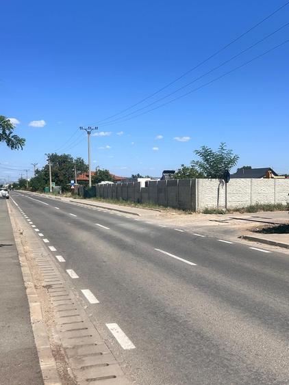 Teren de 10000 mp, în Băjani