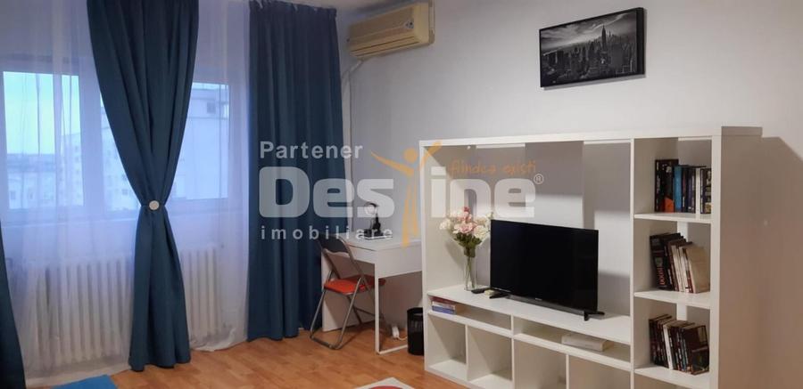 Garsonieră decomandată, mobilată în 13 Septembrie