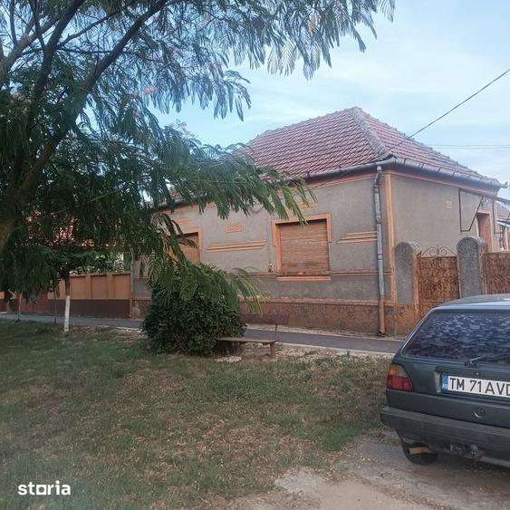 Casă cu 6 camere cu Teren 2254 Mp în Cebza