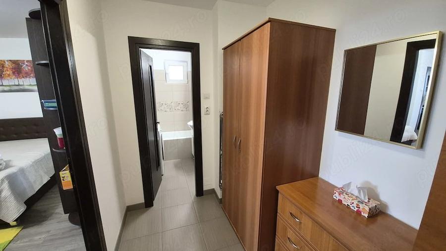 Garsonieră semidecomandată în Titan