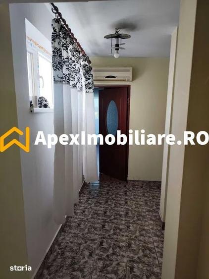 Apartament cu 2 camere decomandat în Berceni